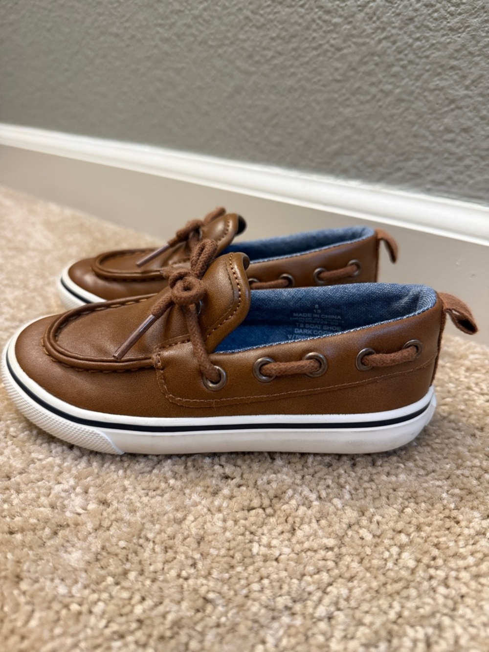 Old Navy Faux-Leather Boat Shoes for Toddler Boys Kids in Dark Cognac Size 8 - Picture 3 of 6